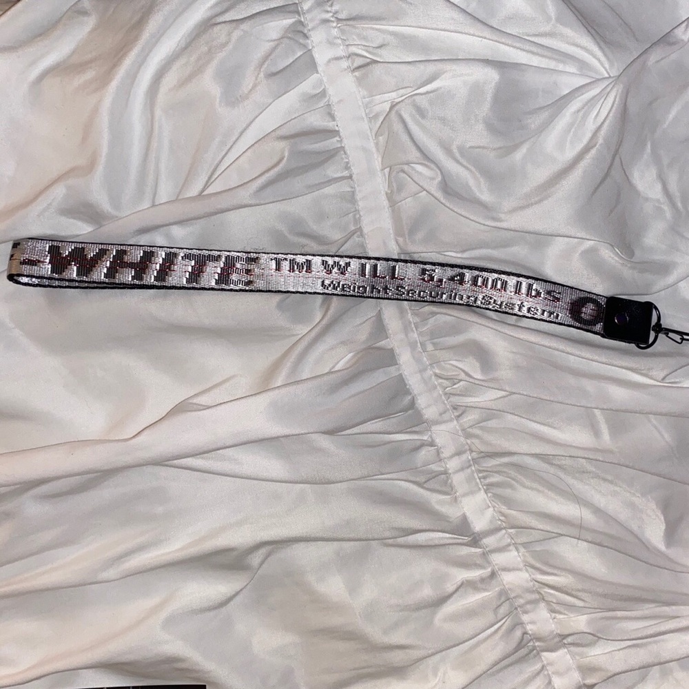 OFF WHITE LANYARD